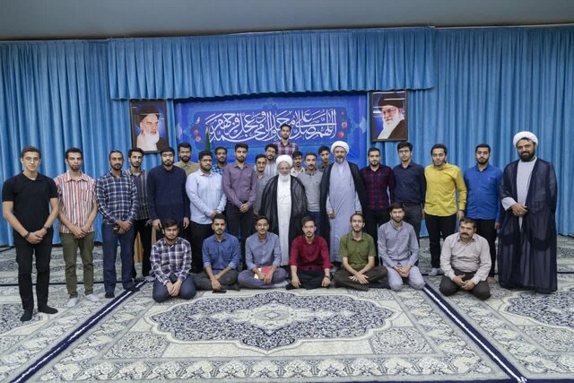 لزوم همفکری و همافزایی دانشجویان برای رفع معضلات فرهنگی لزوم همفکری و همافزایی دانشجویان برای رفع معضلات فرهنگی