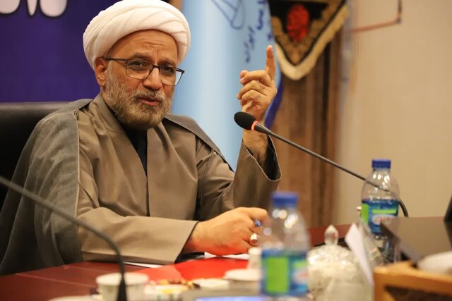 الزامات کار رسانهای، کلان نگری و پرهیز از استفاده ابزاری است الزامات کار رسانهای، کلان نگری و پرهیز از استفاده ابزاری است