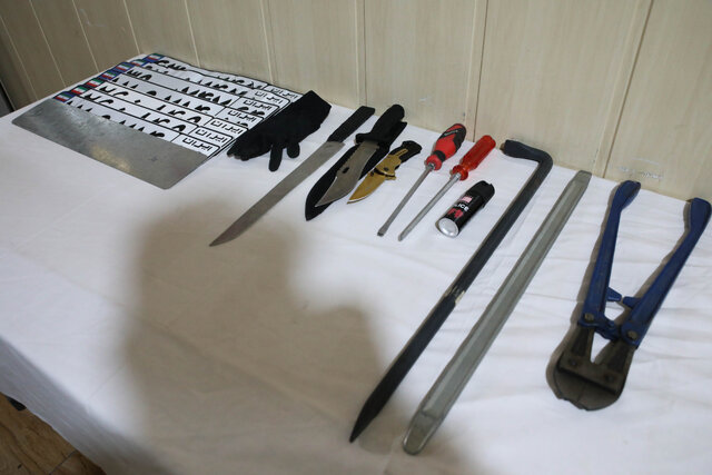 متلاشی شدن باند سارقان منازل در یزد + فیلم و عکس