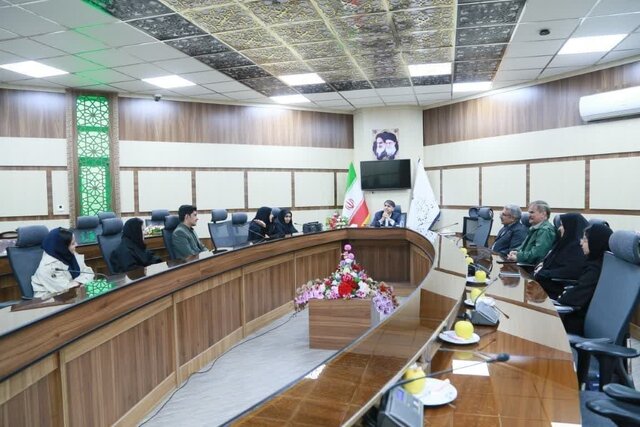 نویسندگان سرآغاز چرخه تولید اندیشه هستند نویسندگان سرآغاز چرخه تولید اندیشه هستند