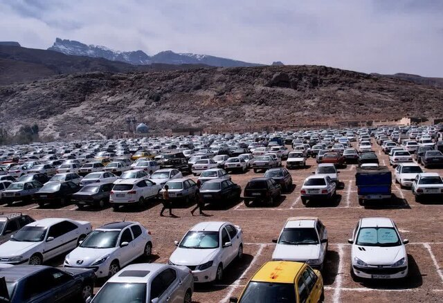 روز سیزدهم فروردین در کنار چشمه زیبای غربالبیز مهریز