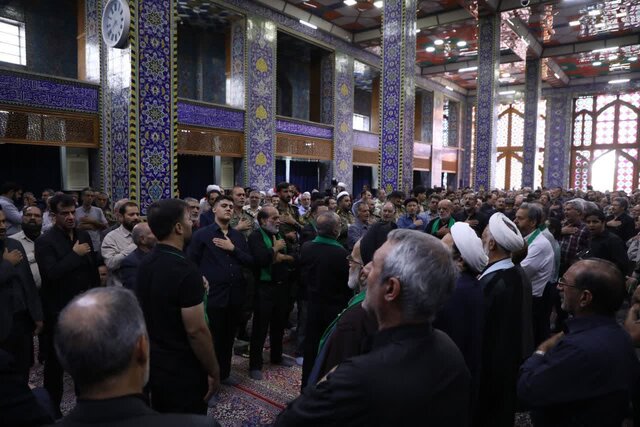 دشمن اراده مردم برای جدایی آنها ار انقلاب را نشانه رفته است