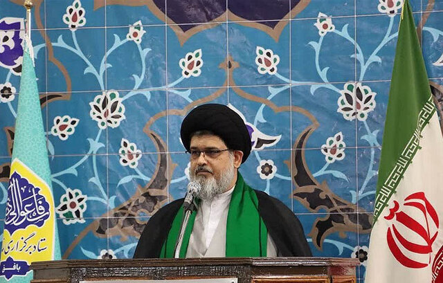 جنگ رسانه‌ای مهمترین ابزار امروز دشمن است/آیت‌الله بهشتی را قبل از شهادت، ترور شخصیتی کردند
