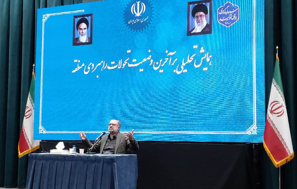 عضو هیات علمی دانشگاه امنیت ملی در یزد: مردم ایران در جنگ ۱۲ روزه چرخش تمدنی کرد/دشمن انسجام ملی را نشانه رفته است