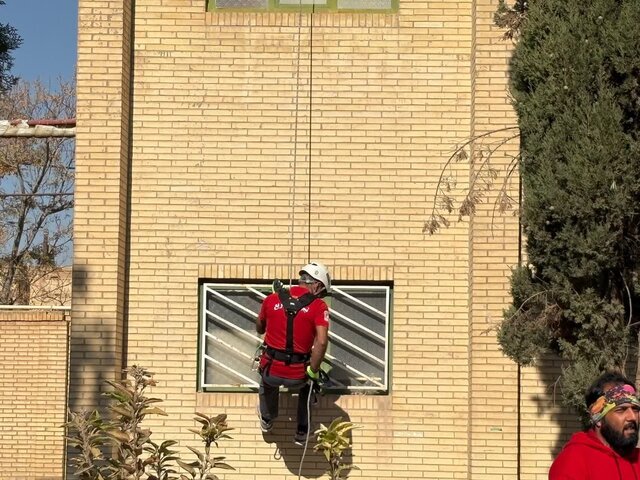 مشارکت ۲۸۱ هزار دانش‌آموز یزدی در مانور سراسری زلزله