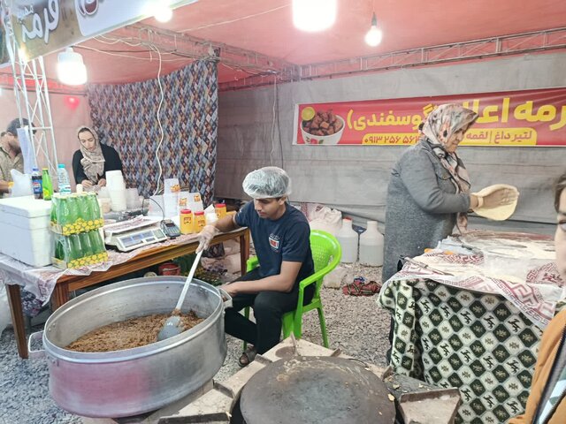ششمین جشنواره قورمه، غذاهای سنتی و نان مهریز آغاز بکار کرد