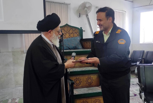 آیتالله مدرسی در همایش انتظامی یزد: تزکیه نفس برای حفظ دستاوردهای انقلاب ضروری است