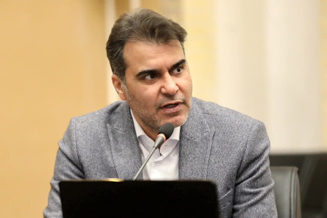 آینده اقتصاد یزد؛ چالش اشتغال و امید به تحول/رشد اقتصادی یزد متوقف می‌شود اگر ...