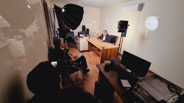 مستندسازی زندگی کارآفرینان موفق یزدی در طرح «از ریشه تا رشد»