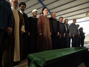مراسم تشییع خواهر سید محمد خاتمی در اردکان یزد برگزار شد