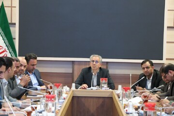 معاون استاندار یزد: رفع چالش‌ کارآفرینان در خط مقدم جبهه اقتصادی، اولویت اصلی استان است