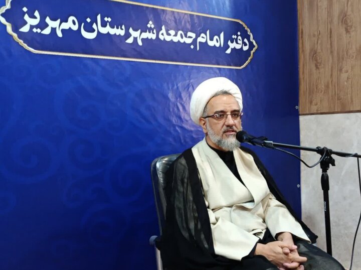 دبیر امر به معروف مهریز: باید از رویکرد «تکلیفی» به سمت «فرهنگ‌سازی» حرکت کنیم