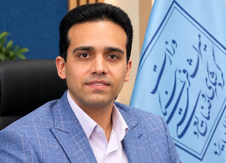 خاموش شدن کورسوی امید ریلی یزد/تعهد شرکت‌های بزرگ یک الزام توسعه‌ای است