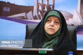 زنان 41 درصد کارکنان دولت را تشکیل می‌دهند