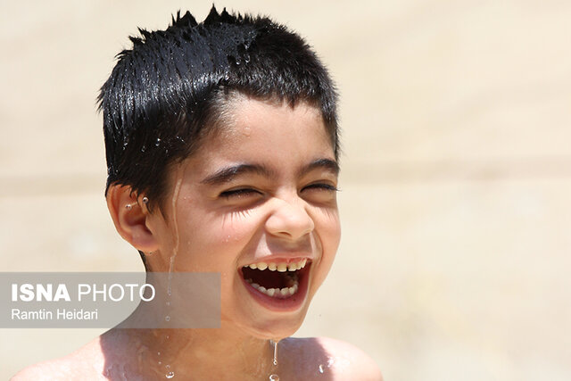 باز هم از عمق وجود خواهیم خندید