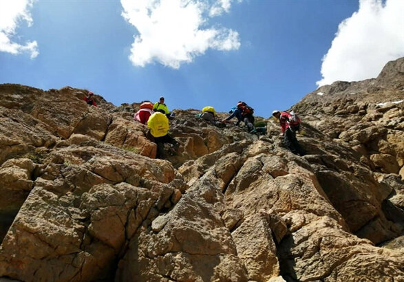 برگزاری طرح طبیعت‌گردی با محوریت مادران و دختران زنجانی