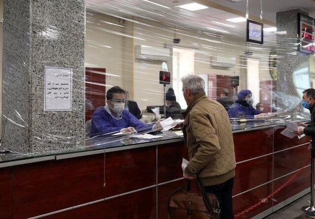 استفاده از ماسک در بانک‌های زنجان الزامی شد