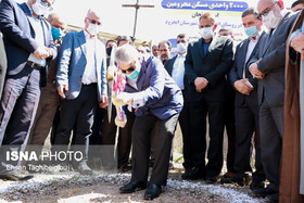 کلنگ پروژه ۲۰۰۰ واحدی مسکن محرومان استان زنجان بر زمین زده شد