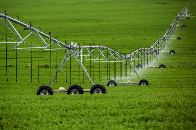 تجهیز ۵۵ هزار هکتار از اراضی کشاورزی به سیستم آبیاری تحت‌فشار