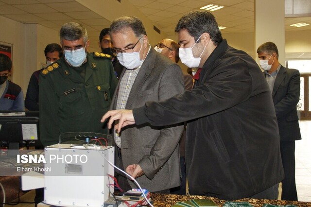 بازدید استاندار و مسئولان استانی از نمایشگاه جهادگران علم و فناوری بسیج زنجان بازدید استاندار و مسئولان استانی از نمایشگاه جهادگران علم و فناوری بسیج زنجان