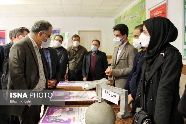 بازدید استاندار زنجان و مسئولان استانی از نمایشگاه جهادگران علم و فناوری بسیج