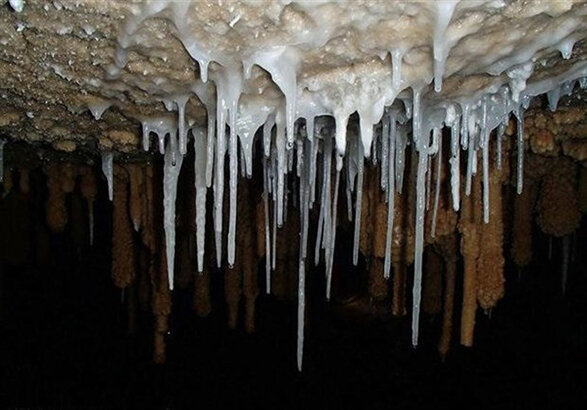 غار زرینرود خدابنده در فهرست میراث طبیعی ملی ثبت شد