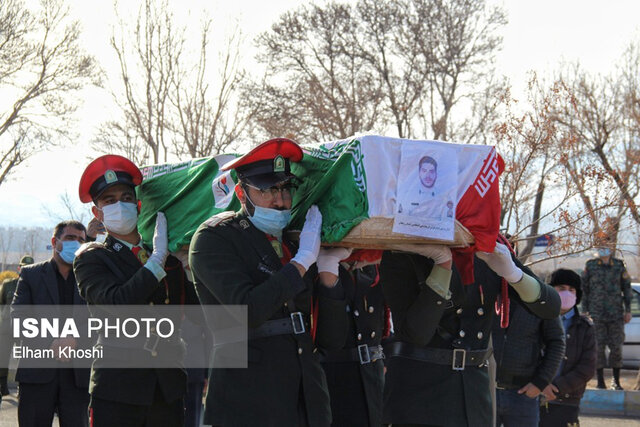 پیکر «عرفان بیات» شهید مدافع امنیت در زنجان تشییع شد