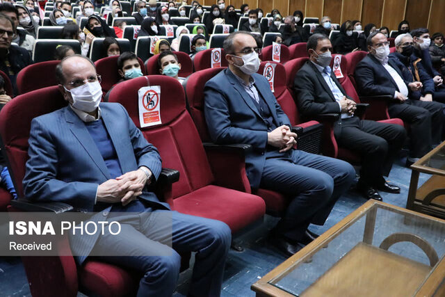 دهه فجر بهانهای برای تبیین مسائل مربوط به انقلاب است