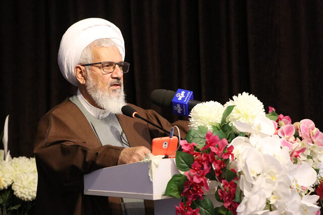 باید تولیدات مختلفی در فضای مجازی داشته باشیم