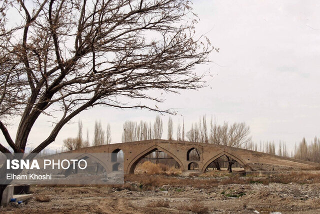 زبالههای رها شده؛ زنجانرود را دریابید