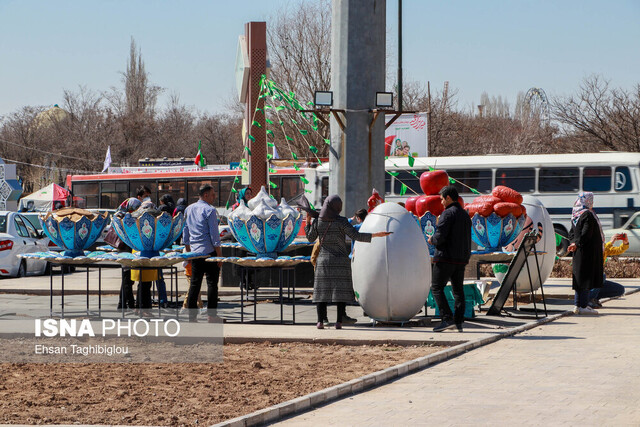 زنجان مزین به المان‌های نوروزی