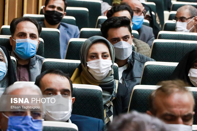 در کنار جهاد تبیین، جهاد روایت هم اتفاق بیفتد