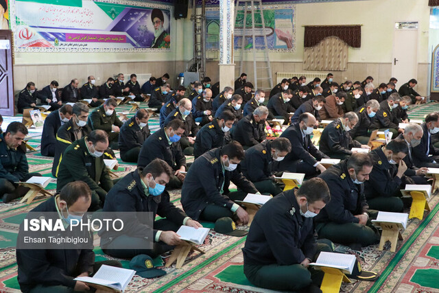 جمع‌خوانی قرآن‌کریم در ستاد فرماندهی انتظامی استان زنجان