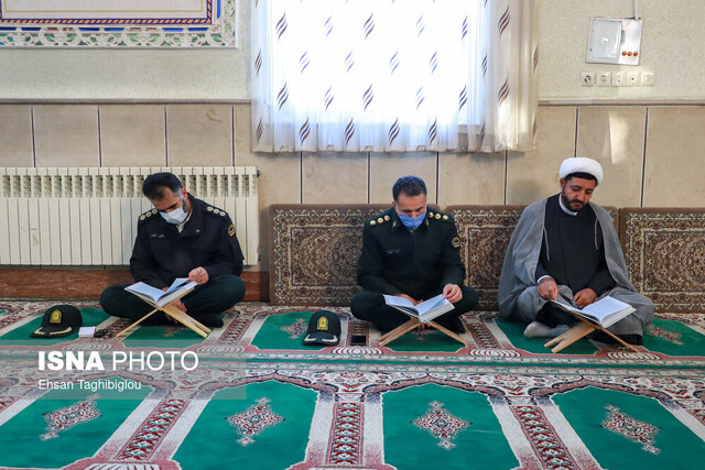 جمعخوانی قرآنکریم در ستاد فرماندهی انتظامی استان زنجان