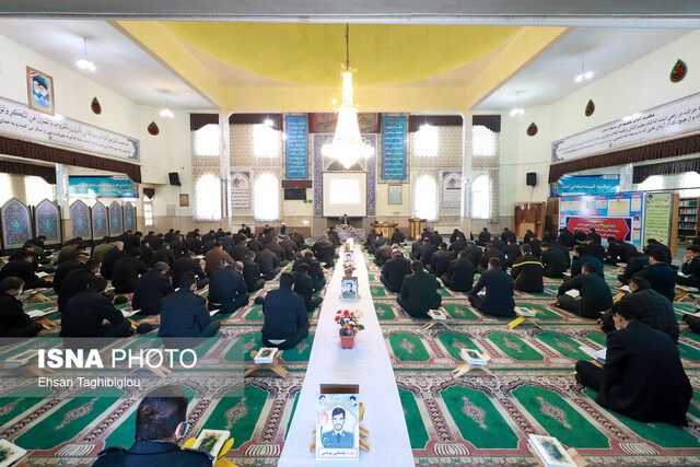 جمعخوانی قرآنکریم در ستاد فرماندهی انتظامی استان زنجان