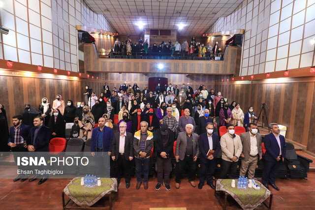 هنر در مقابل تحریف‌ها بایستد