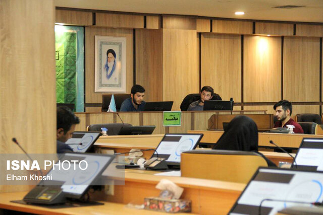 مناظرات دانشجویی دریچهای نو برای گفتمان است