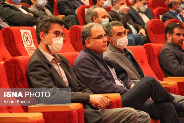 یارانه نان راهحل مقابله با قاچاق آرد است