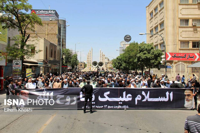 عزاداری مردم زنجان در سالگرد ارتحال امام خمینی (ره)