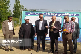 فضاهای مناسب برای اسکان دانشجویان تدارک دیده شود