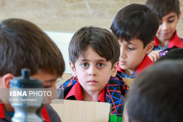 قریب به ۲۰۰۰ کلاس اولی شهرستان ابهر راهی مدرسه شدند