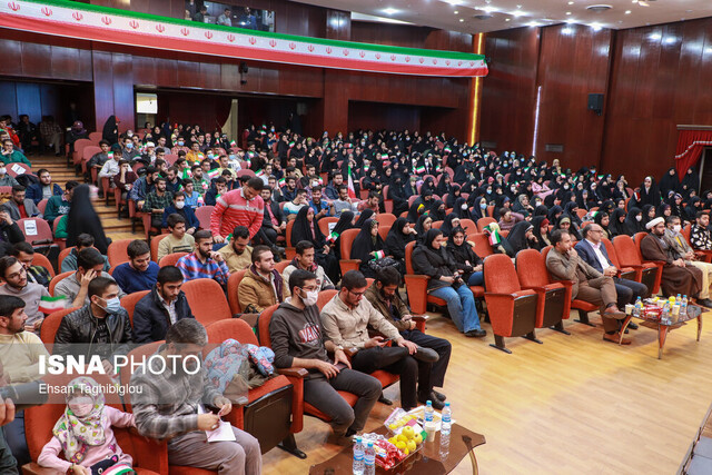 گردهمایی بزرگ دانشجویان بسیجی استان زنجان
