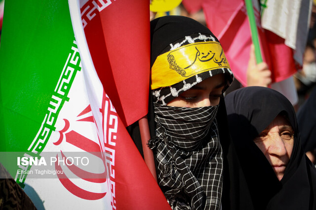 عکس تزئینی است راهپیمایی جمعههای خشم و نصر در زنجان برگزار شد