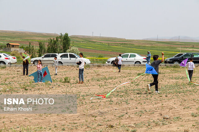 کاروان‌سرای نیک‌پی میزبان جشنواره بادبادک‌ها