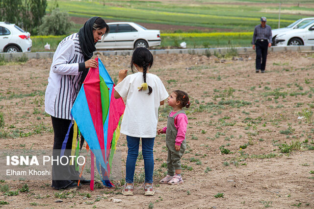 کاروان‌سرای نیک‌پی میزبان جشنواره بادبادک‌ها