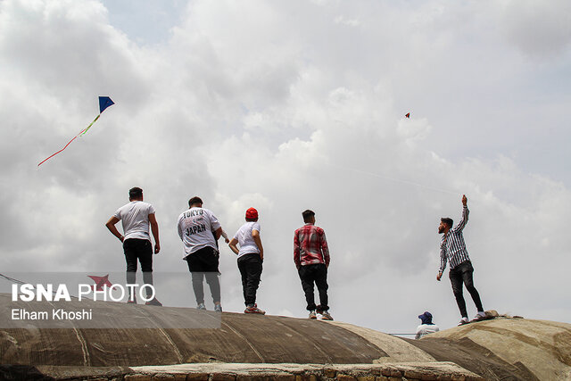 کاروانسرای نیکپی میزبان جشنواره بادبادکها