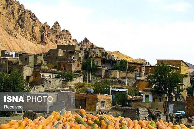 گلابر؛ روستای تنورهای گلی سنتی