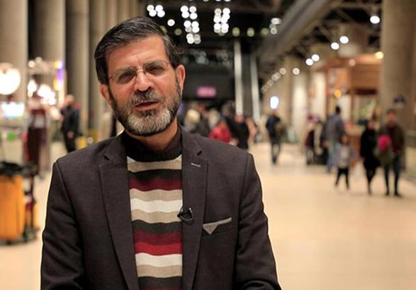 ظرفیت طنز در بیان مشکلات زیاد است ظرفیت طنز در بیان مشکلات زیاد است