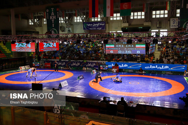 هتلینگ؛ پاشنه آشیل میزبانی زنجان