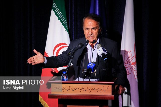 زنجان از نظر گردشگری خیلی غریب مانده است زنجان از نظر گردشگری خیلی غریب مانده است